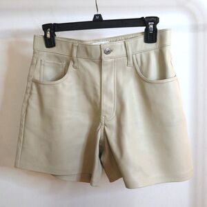 Abercrombie & Fitch Dad Short High Rise Vegan Leather
